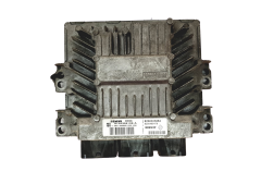 Calculateur S122326108A 8200565863 8200495479  Renault Siemens 24567