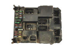 Calculateur BSI 9651197680 9651196980 J04 -00 PSA Valeo 23627