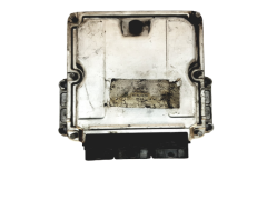 Calculateur 0281001934 8200039569 Renault Bosch 20672