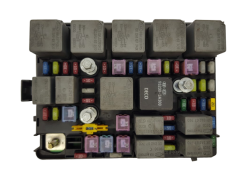 Boîtier Fusibles Kia AK-3704 04204N