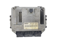 Calculateur 0281011390 8200310863 8200349846 Renault Bosch 63318