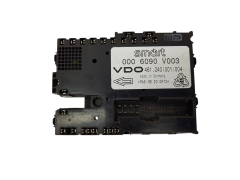 Calculateur 0006090V003 461.240/001/004 Smart VDO 18302 Calculateur 0006090V003 461.240/001/004 Smart VDO 18302