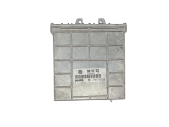 Calculateur 0261204502 8D0907558 VW Bosch 