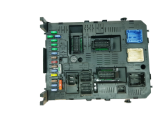 Calculateur BSI04EV 9678477080 230460802 PSA Johnson Controls 31331 Calculateur BSI04EV 9678477080 230460802 PSA Johnson Controls 31331