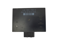 Calculateur VW 1J0959799H 5DK007951-00 Hella 20073 Calculateur VW 1J0959799H 5DK007951-00 Hella 20073
