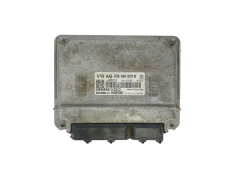 Calculateur 03E906023B 5WP40808 04 VW Siemens 42914