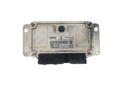 Calculateur Toyota 89661-0H023 0261208702 Bosch 39331