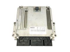 Calculateur 0281019148 237102748R 237102747R Renault Bosch 