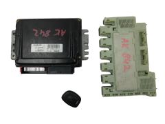 Complet Départ Renault Clio 2 8200035715 7700429665 1,6 16V