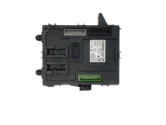 Calculateur BCM C1 284B14449R A2C3779780300 Renault Calculateur BCM C1 284B14449R A2C3779780300 Renault