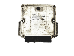 Calculateur 0281011281 P04727770AC Chrysler Bosch 17757