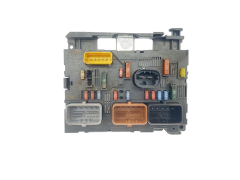 Calculateur BSM 9664055780 PSA Delphi 44483