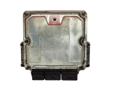 Calculateur 0281010297 8200048297 8200183768 Renault Bosch 3170