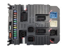 Calculateur De Confort BSI 2004 Citroen Peugeot 9663798380