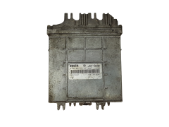 Calculateur 0281001878 8200059887 7700109062 Renault Bosch 16140