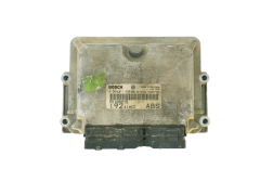 Calculateur 55188215 0281011420 Fiat Bosch 