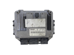Calculateur 0281011549 8200310863 8200370779 Renault Bosch 60727
