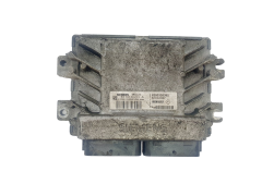 Calculateur Renault S110140201A 8200326395 8200326387 Siemens 37718