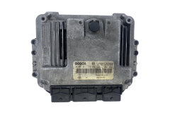 Calculateur 0281011776 8200391966 8200386508 Renault Bosch 48985