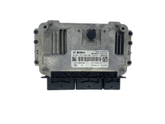 Calculateur 0261S17834 237105821R 237109010R Renault Bosch 48935
