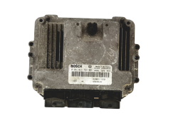 Calculateur 0281011724 8200311550 8200384493 Renault Bosch 27047