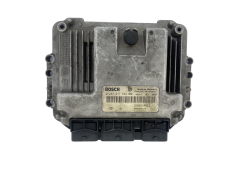 Calculateur 0281011549 8200310863 8200370779 Renault Bosch 51888