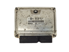 Calculateur 038906019HJ 0281010977 VW Bosch 3365