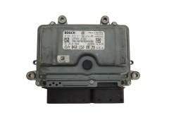 Calculateur A6401508879 0281013517 Mercedes  Bosch 14747