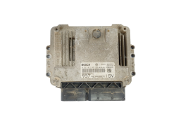 Calculateur 55206271 0281012883 Alfa Romeo Bosch 38831