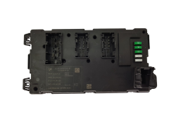 Calculateur 61.35-6819333-01 A2C30450123-00 BMW Continental Calculateur 61.35-6819333-01 A2C30450123-00 BMW Continental