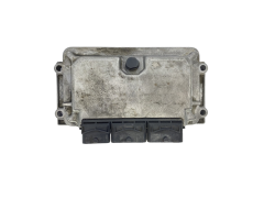 Calculateur 0281001839 9630059880 PSA Bosch 56872