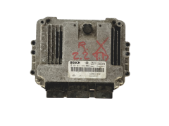 Calculateur 0281011724 8200311550 8200384493 Renault Bosch 25903
