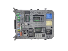 Calculateur BSI 9678477180 BSI04EVK04-00 PSA 58895 Calculateur BSI 9678477180 BSI04EVK04-00 PSA 58895