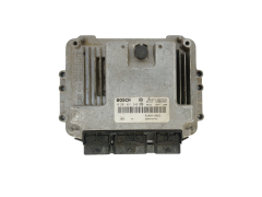 Calculateur 0281011549 8200310863 8200370779 Renault Bosch 37095