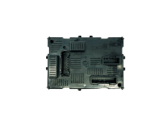 Calculateur BCM L2CR 19759041 8201054128 Renault 31417