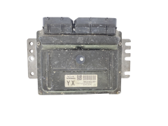 Calculateur Nissan MEC32-040 L4 YX Hitachi 59464