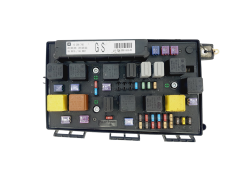 Boîtier Fusibles 13206746 5DK008668-52 Opel GM Hella Boîtier Fusibles 13206746 5DK008668-52 Opel GM Hella