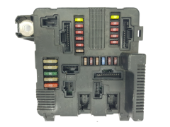 Calculateur Renault UPC X84 N2 8200306032B A118399200E 