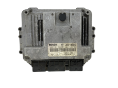 Calculateur 0281011549 8200391966 8200370779 Renault Bosch 52388