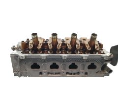 La Culasse 8200308854--F 7701478273 1.2 16v Renault 201-S2 La Culasse 8200308854--F 7701478273 1.2 16v Renault 201-S2