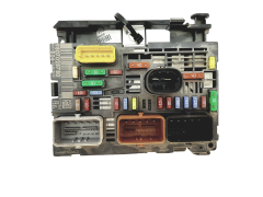Calculateur BSM-R04-01 9807028780 PSA Delphi Calculateur BSM-R04-01 9807028780 PSA Delphi