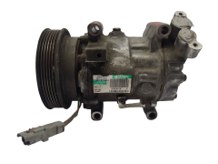 Compresseur De Climatisation Renault Nissan 8200365787 SD6V12 1452 Sanden 7141 Compresseur De Climatisation Renault Nissan 8200365787 SD6V12 1452 Sanden 7141