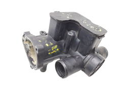 Boitier Thermostat D'eau moteur Citroen Peugeot 9646439080 1336X1 2.0 HDI Boitier Thermostat D'eau moteur Citroen Peugeot 9646439080 1336X1 2.0 HDI