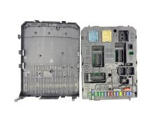 Calculateur JCI 2125403-1 2124567 01 PSA Johnson Controls