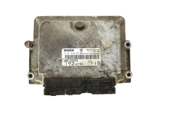 Calculateur Fiat 55182953 0281010337 Bosch 28403
