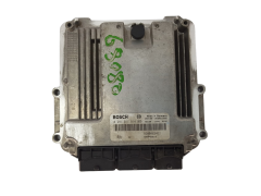 Calculateur 0281011814 8200462452 8200589813 Renault Bosch 3205