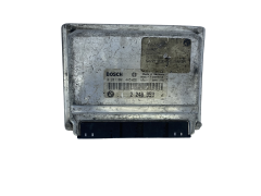 Calculateur 2248959 0281001445 BMW  Bosch 49996