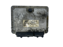 Calculateur 06A906018BT 0261204683 VW Seat Bosch Calculateur 06A906018BT 0261204683 VW Seat Bosch