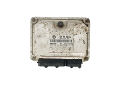 Calculateur 030906032DJ 0261208097 Seat VW Bosch 42090
