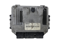 Calculateur 0281011549 8200310863 8200370779 Renault Bosch 52573